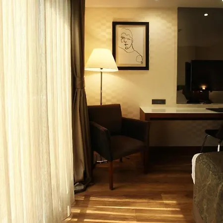 Riva Resatbey Luxury أضنه