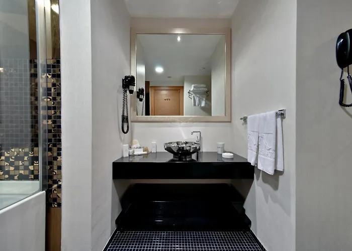 Riva Resatbey Luxury